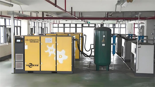 20250912524154.jpg 640.jpg