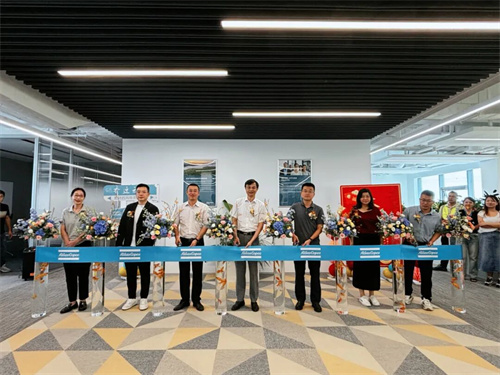 20251011213292.jpg 640.jpg