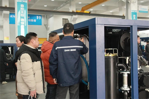 20251225622214.jpg 640 (2).jpg